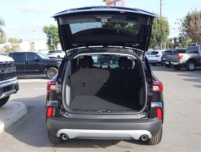 new 2025 Ford Escape car, priced at $28,990