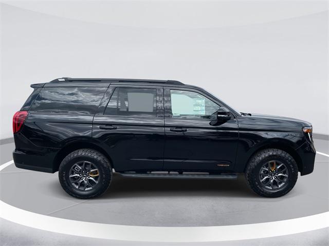 new 2025 Ford Expedition car, priced at $83,945