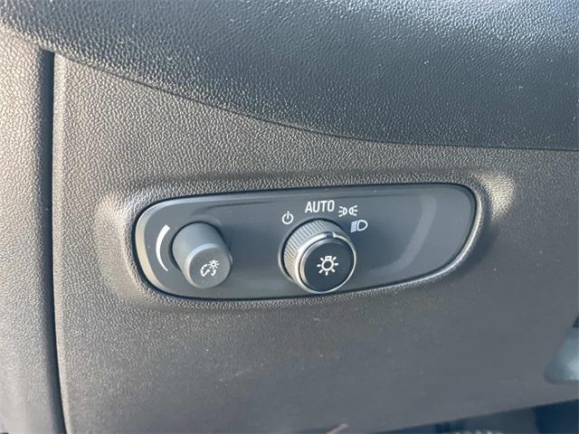 used 2022 Chevrolet Equinox car, priced at $19,800