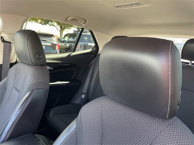 used 2023 Buick Envision car, priced at $19,300