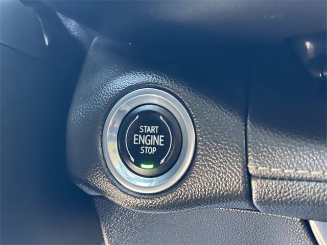 used 2023 Buick Envision car, priced at $19,300