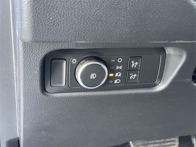 new 2025 Ford Ranger car, priced at $33,925