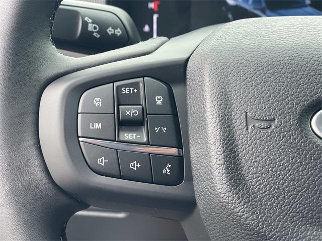 new 2025 Ford Ranger car, priced at $40,920