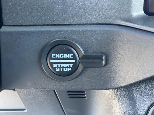 new 2025 Ford Bronco car, priced at $43,080