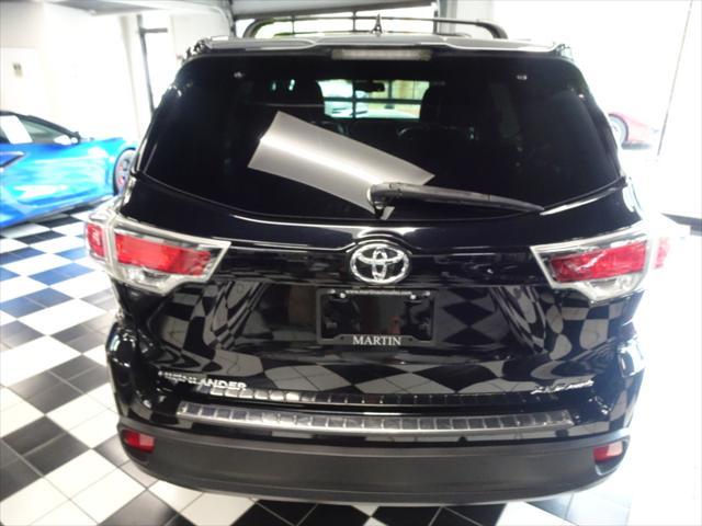 used 2016 Toyota Highlander car, priced at $22,788