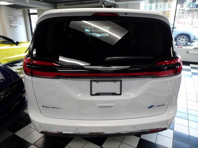 used 2023 Chrysler Pacifica Hybrid car, priced at $44,988