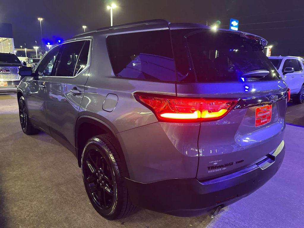used 2020 Chevrolet Traverse car, priced at $24,599