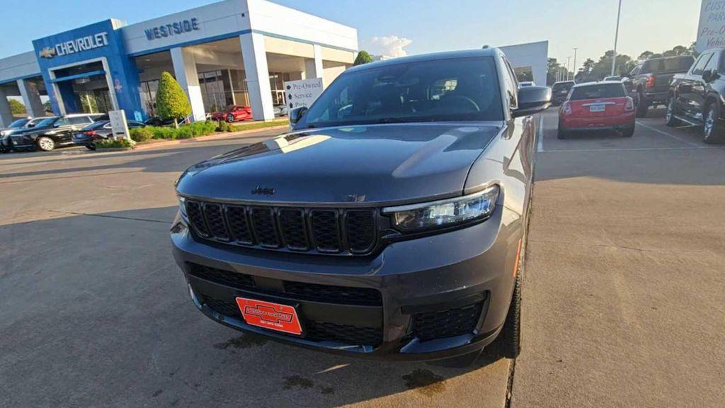 used 2023 Jeep Grand Cherokee L car, priced at $30,599