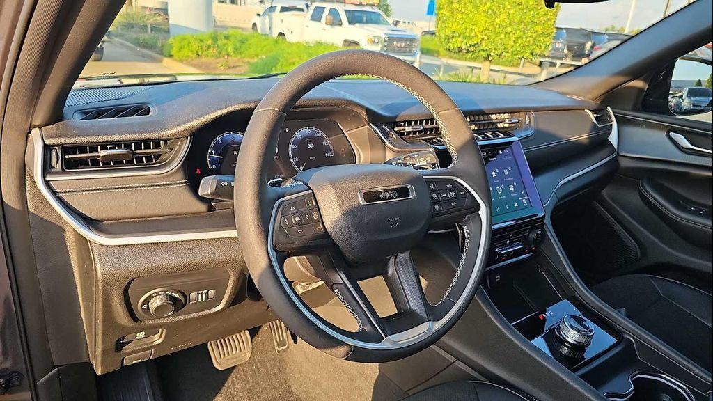 used 2023 Jeep Grand Cherokee L car, priced at $30,599