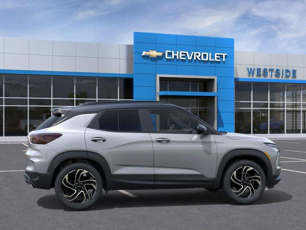 new 2025 Chevrolet TrailBlazer car, priced at $27,685