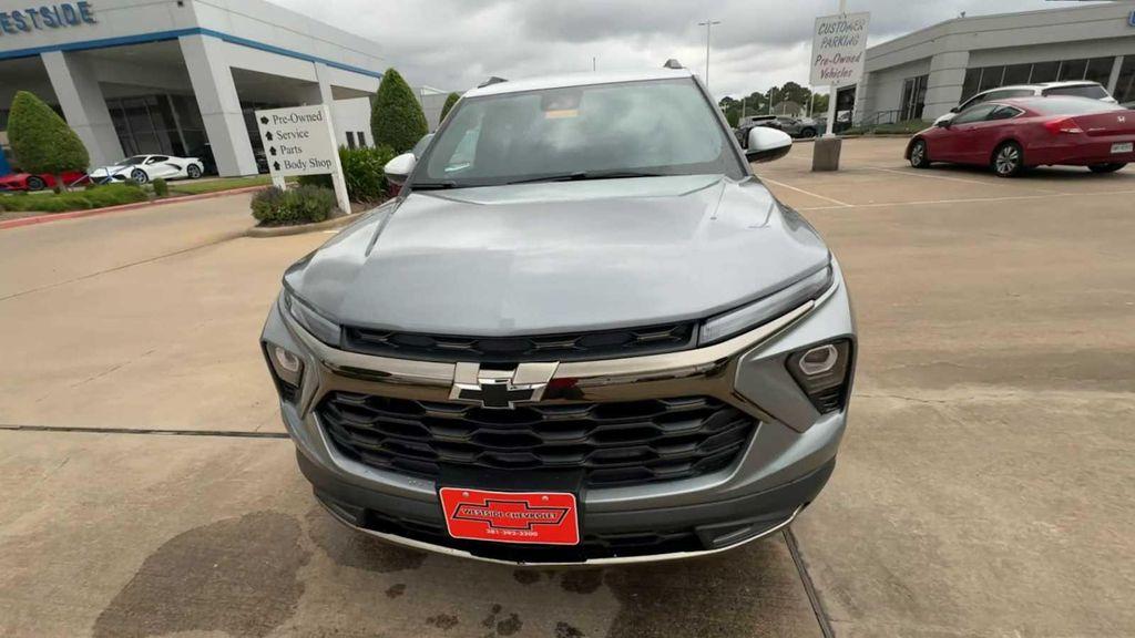 new 2025 Chevrolet TrailBlazer car, priced at $30,436