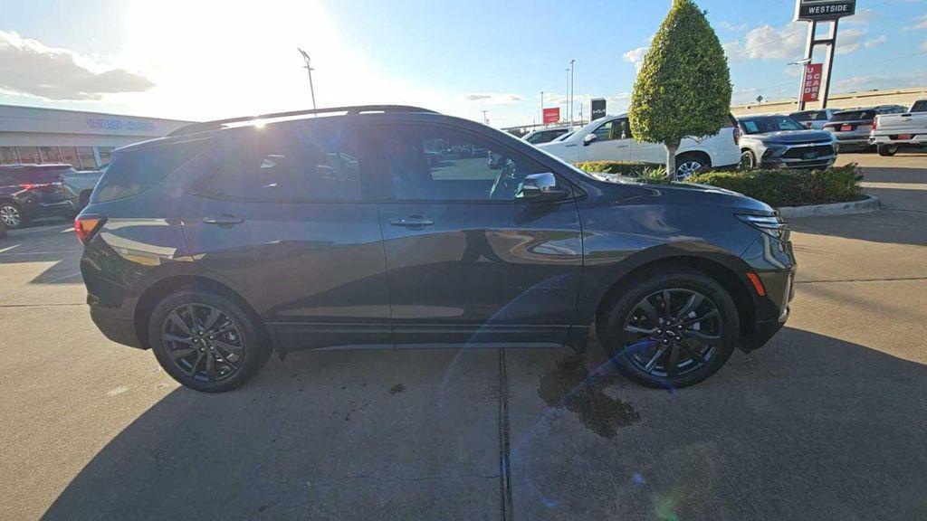 used 2022 Chevrolet Equinox car, priced at $22,599