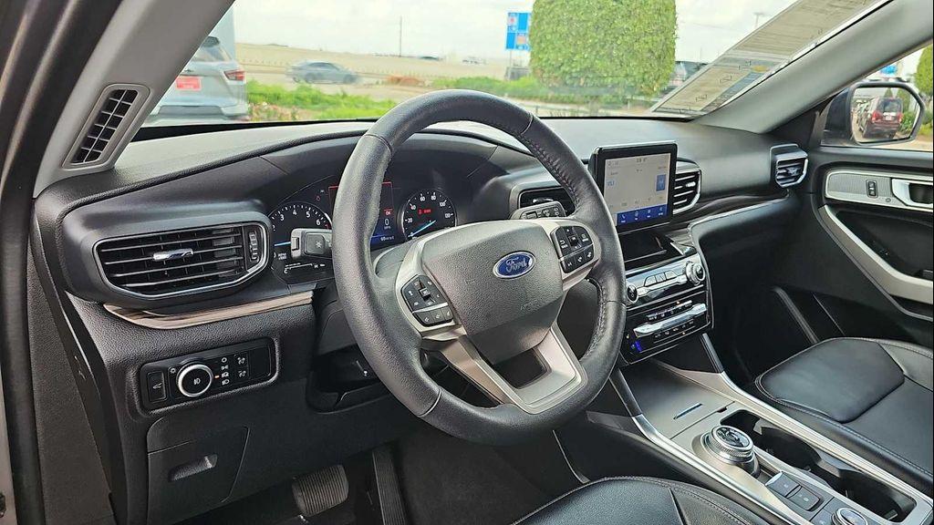 used 2023 Ford Explorer car, priced at $27,699
