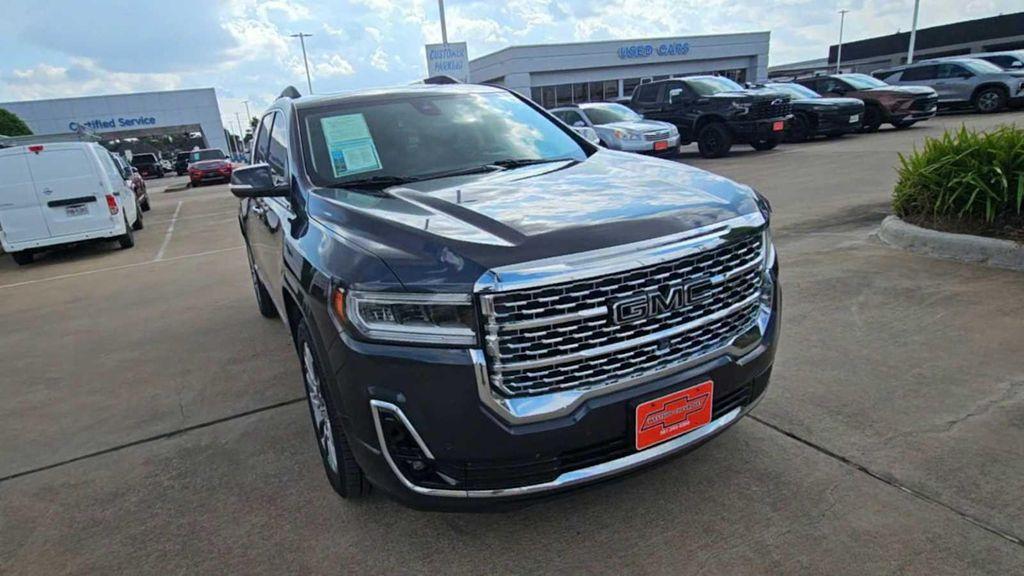 used 2022 GMC Acadia car, priced at $31,991