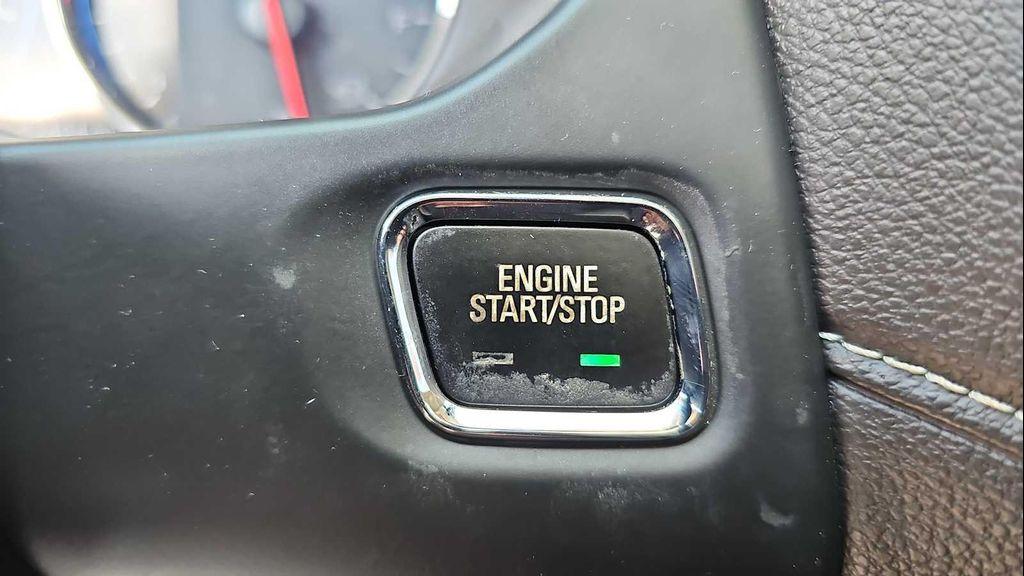 used 2022 GMC Acadia car, priced at $31,991