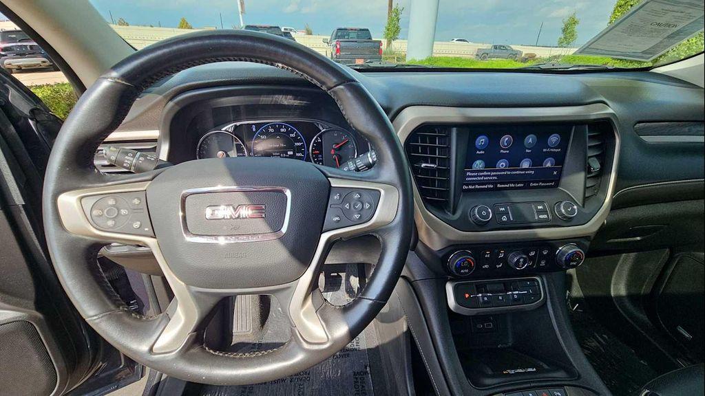 used 2022 GMC Acadia car, priced at $31,991