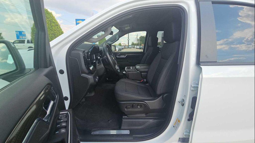 used 2022 Chevrolet Silverado 1500 car, priced at $36,399