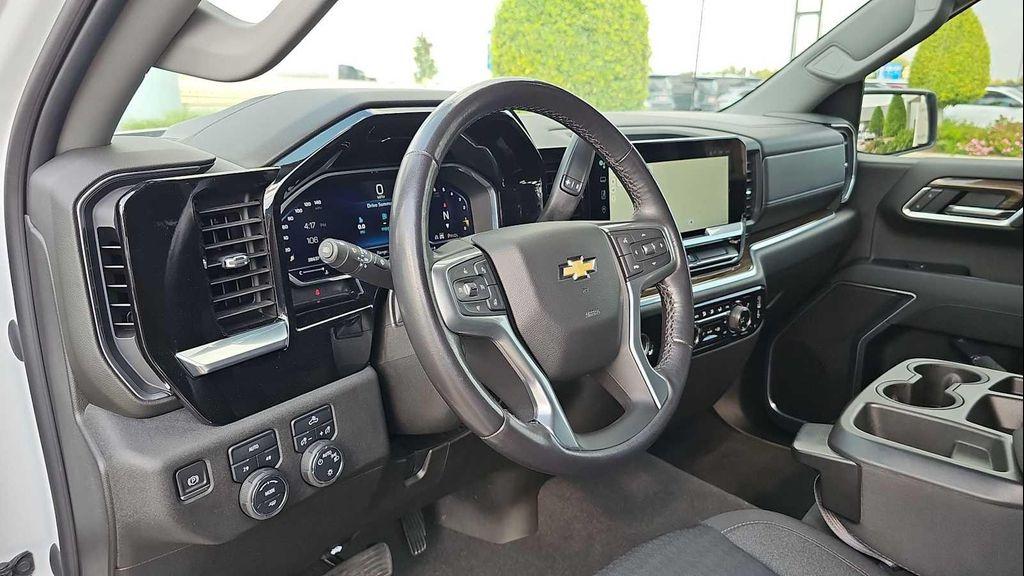 used 2022 Chevrolet Silverado 1500 car, priced at $36,399