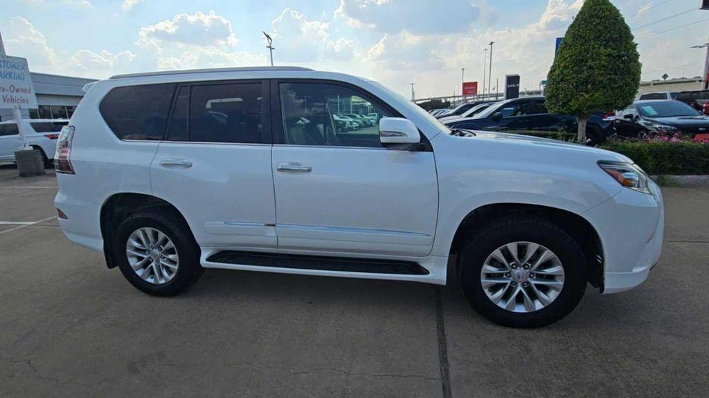 used 2017 Lexus GX 460 car, priced at $27,499