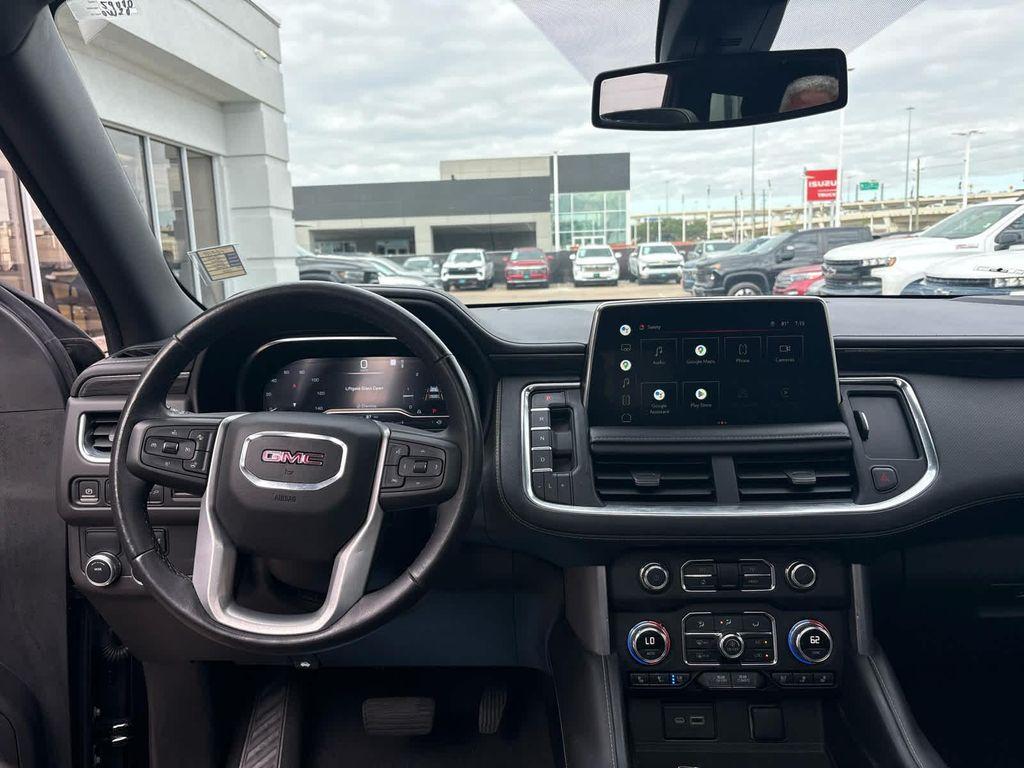 used 2022 GMC Yukon car, priced at $49,991
