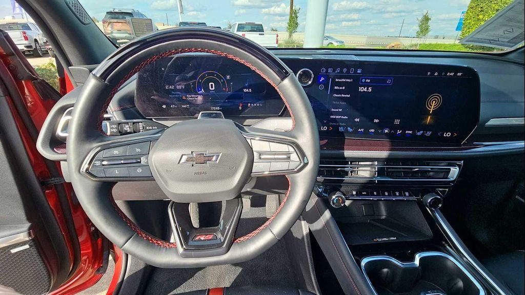 used 2024 Chevrolet Traverse car, priced at $50,399