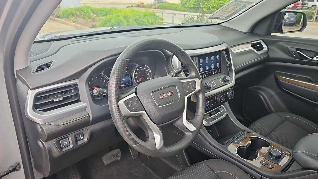used 2023 GMC Acadia car, priced at $30,299