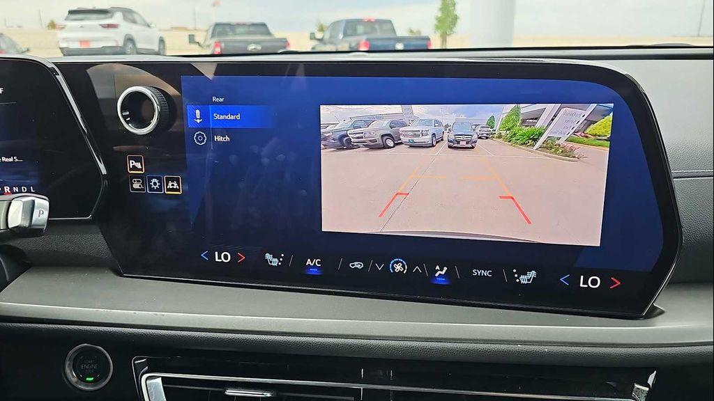 used 2025 Chevrolet Traverse car, priced at $37,499