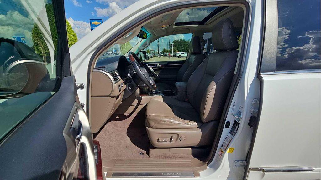 used 2018 Lexus GX 460 car, priced at $30,899