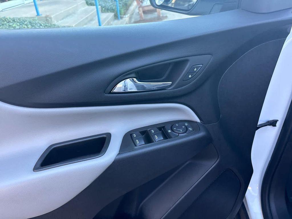 used 2023 Chevrolet Equinox car, priced at $20,599