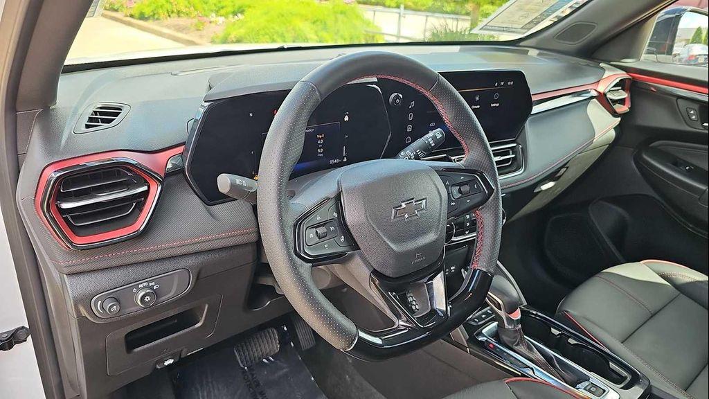 used 2025 Chevrolet TrailBlazer car, priced at $28,199