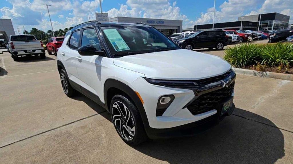 used 2025 Chevrolet TrailBlazer car, priced at $28,199