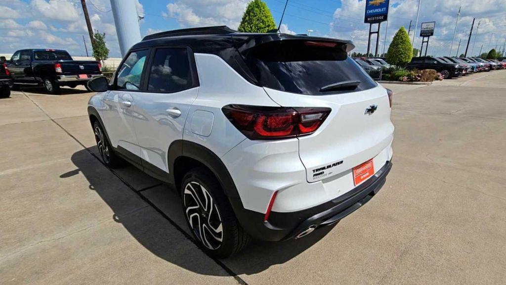 used 2025 Chevrolet TrailBlazer car, priced at $28,199