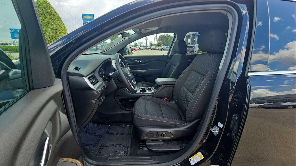 used 2023 GMC Acadia car, priced at $26,699