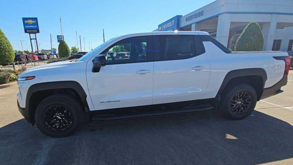 new 2024 Chevrolet Silverado EV car
