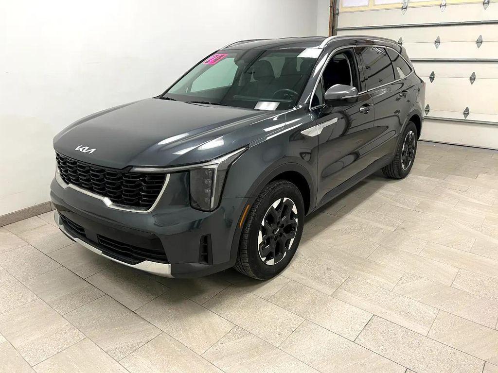 used 2024 Kia Sorento car, priced at $29,000