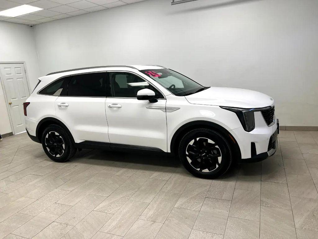 used 2024 Kia Sorento car, priced at $29,000