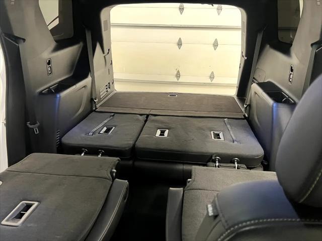 used 2023 Chevrolet Traverse car