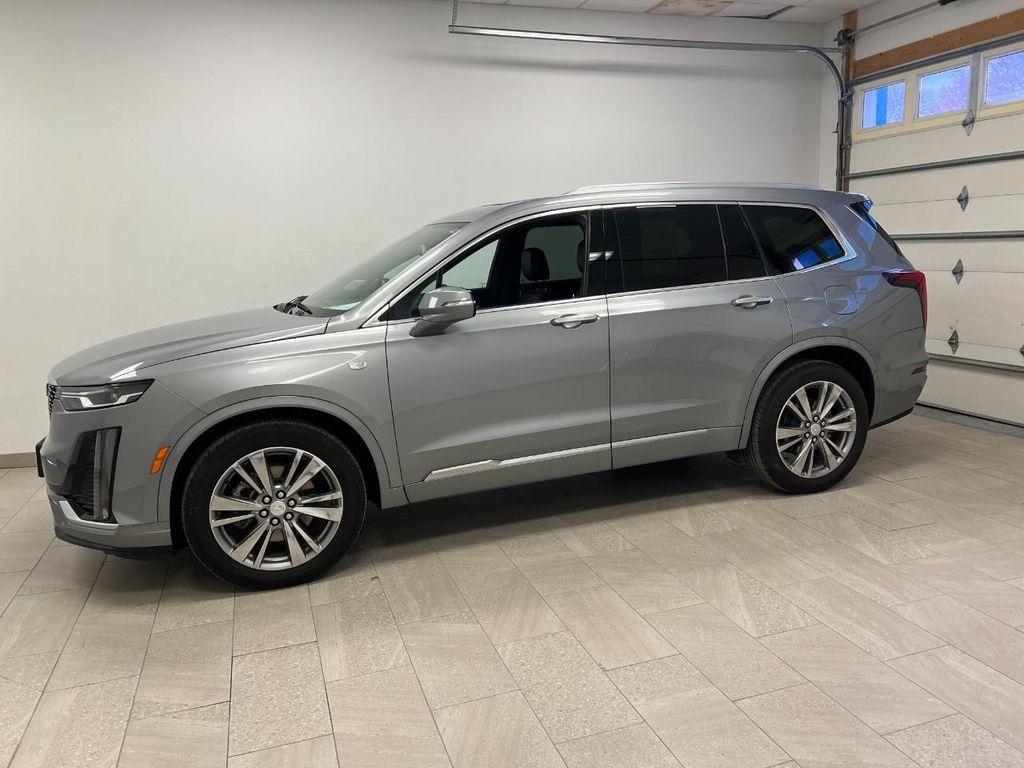 used 2024 Cadillac XT6 car, priced at $41,500