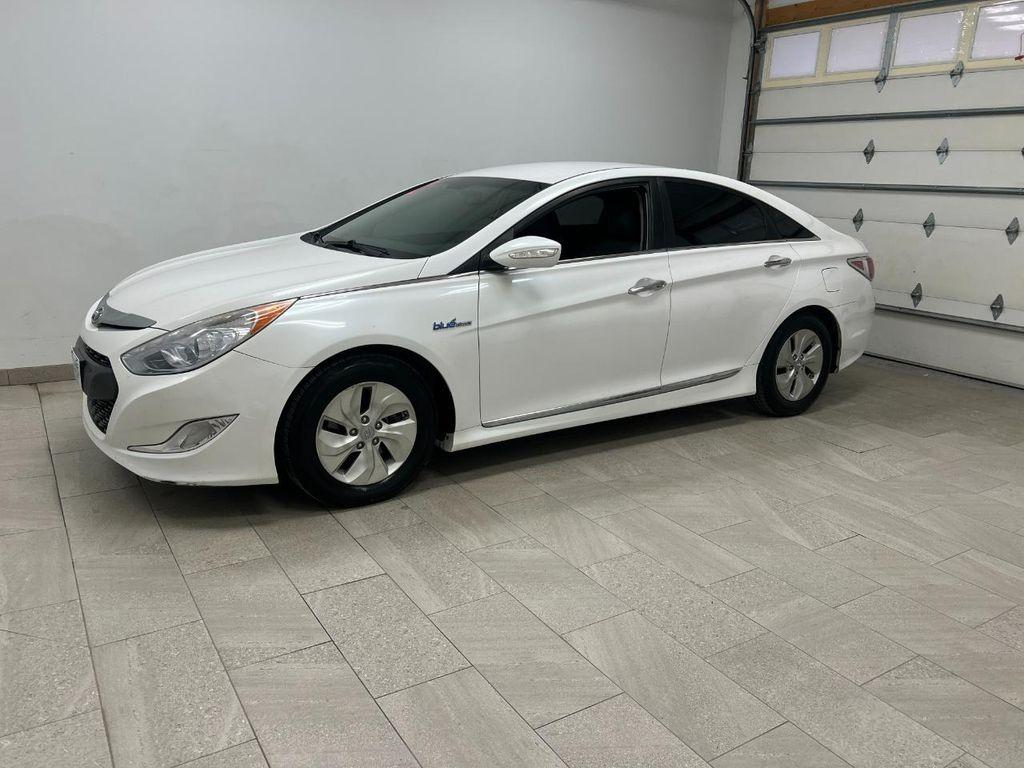 used 2014 Hyundai Sonata Hybrid car, priced at $10,000