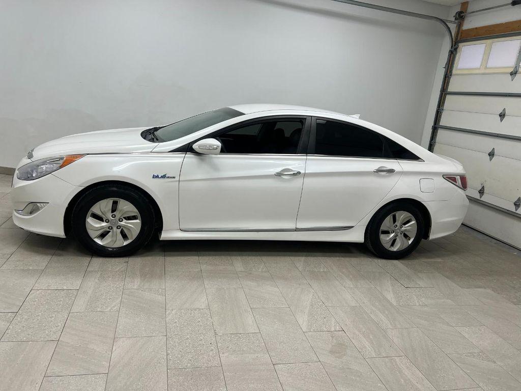 used 2014 Hyundai Sonata Hybrid car, priced at $10,000