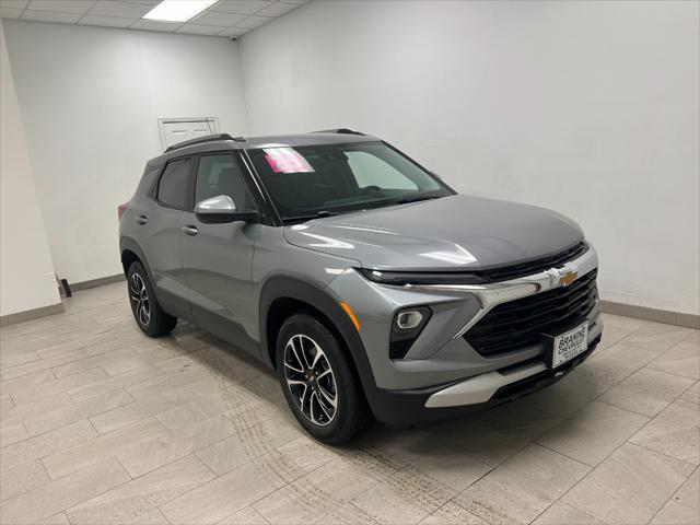 new 2025 Chevrolet TrailBlazer car, priced at $27,020