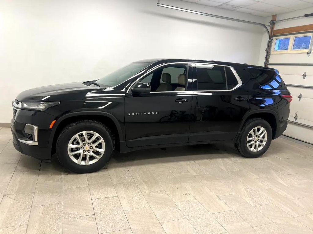 used 2023 Chevrolet Traverse car, priced at $31,200