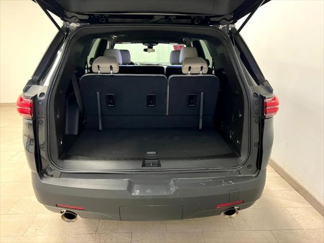 used 2023 Chevrolet Traverse car, priced at $32,000