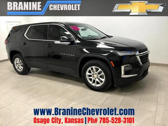 used 2023 Chevrolet Traverse car, priced at $32,600