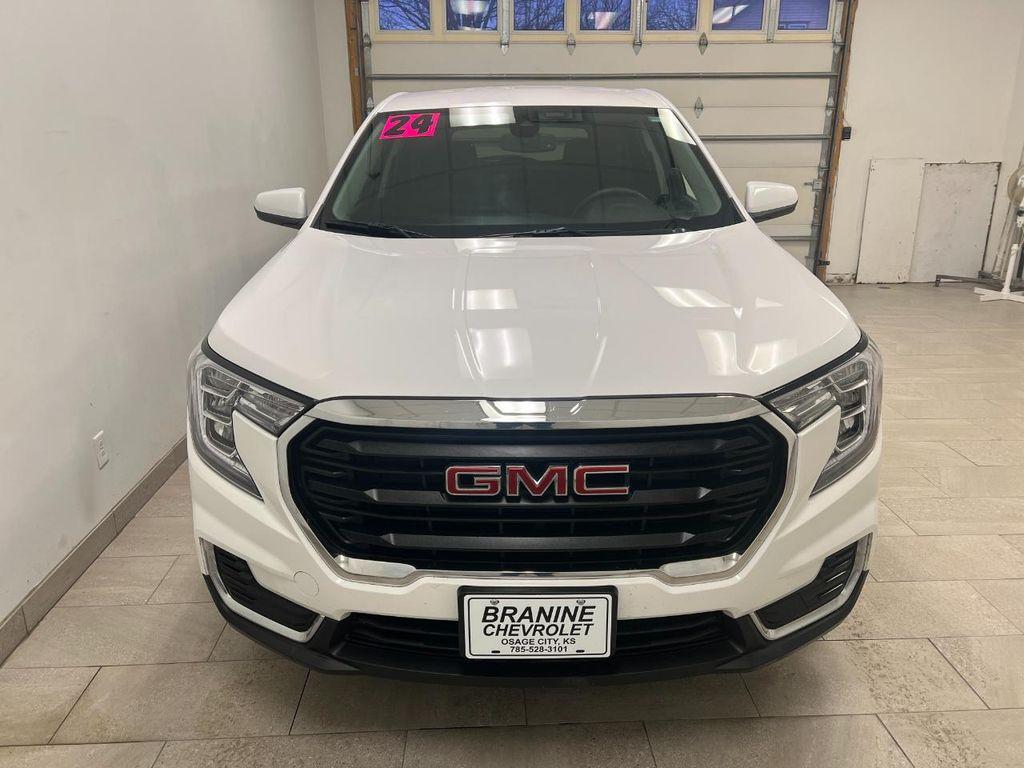 used 2024 GMC Terrain car, priced at $25,600
