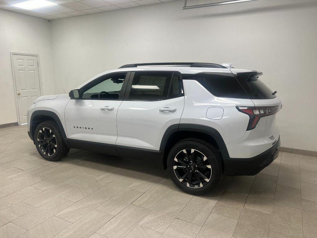 new 2026 Chevrolet Equinox car, priced at $36,430