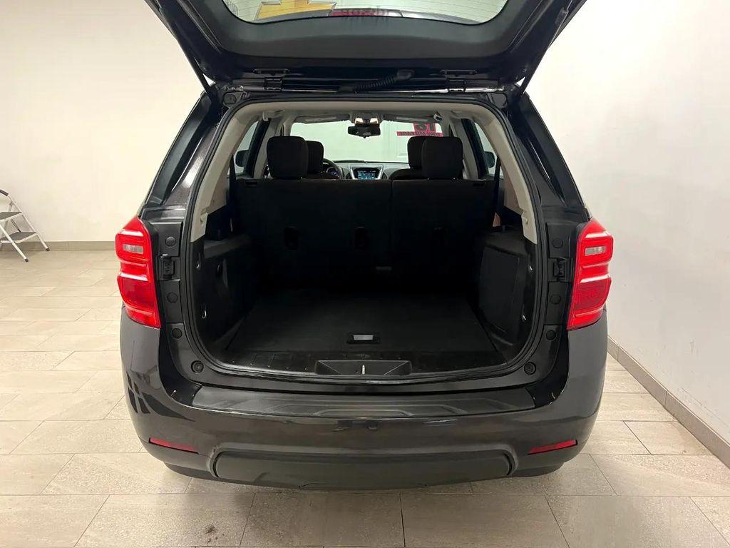 used 2016 Chevrolet Equinox car, priced at $11,200