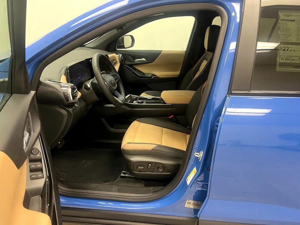 new 2026 Chevrolet Equinox car, priced at $34,435