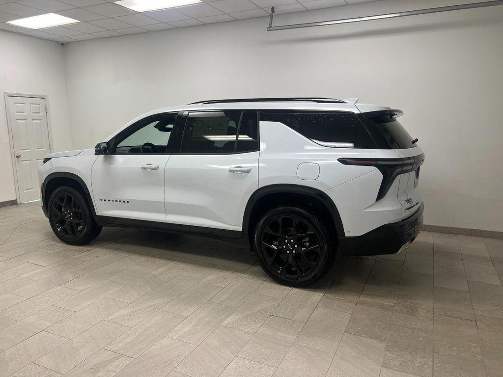 new 2026 Chevrolet Traverse car, priced at $61,830