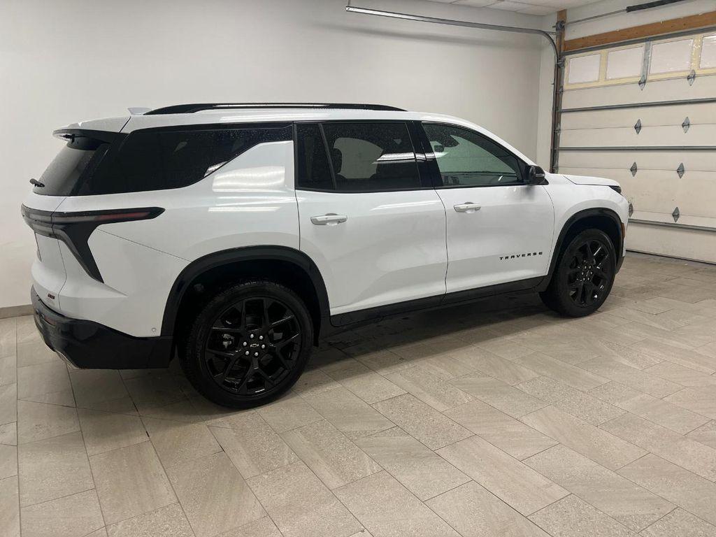 new 2026 Chevrolet Traverse car, priced at $61,830